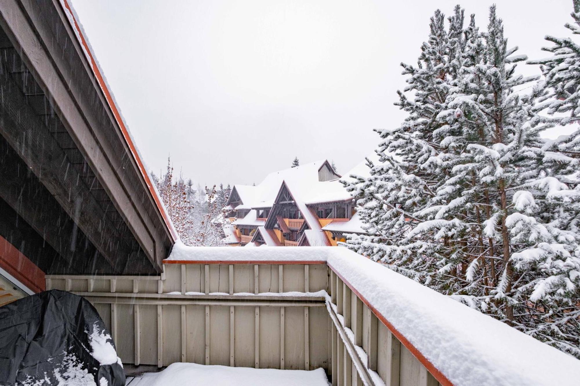 Sunpath By Outpost Whistler Villa Kültér fotó